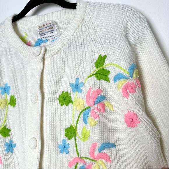 Boho Cottagecore Floral Embroidered Cardigan Kitschy Rainbow Grannycore Cozycore - Picture 6 of 10